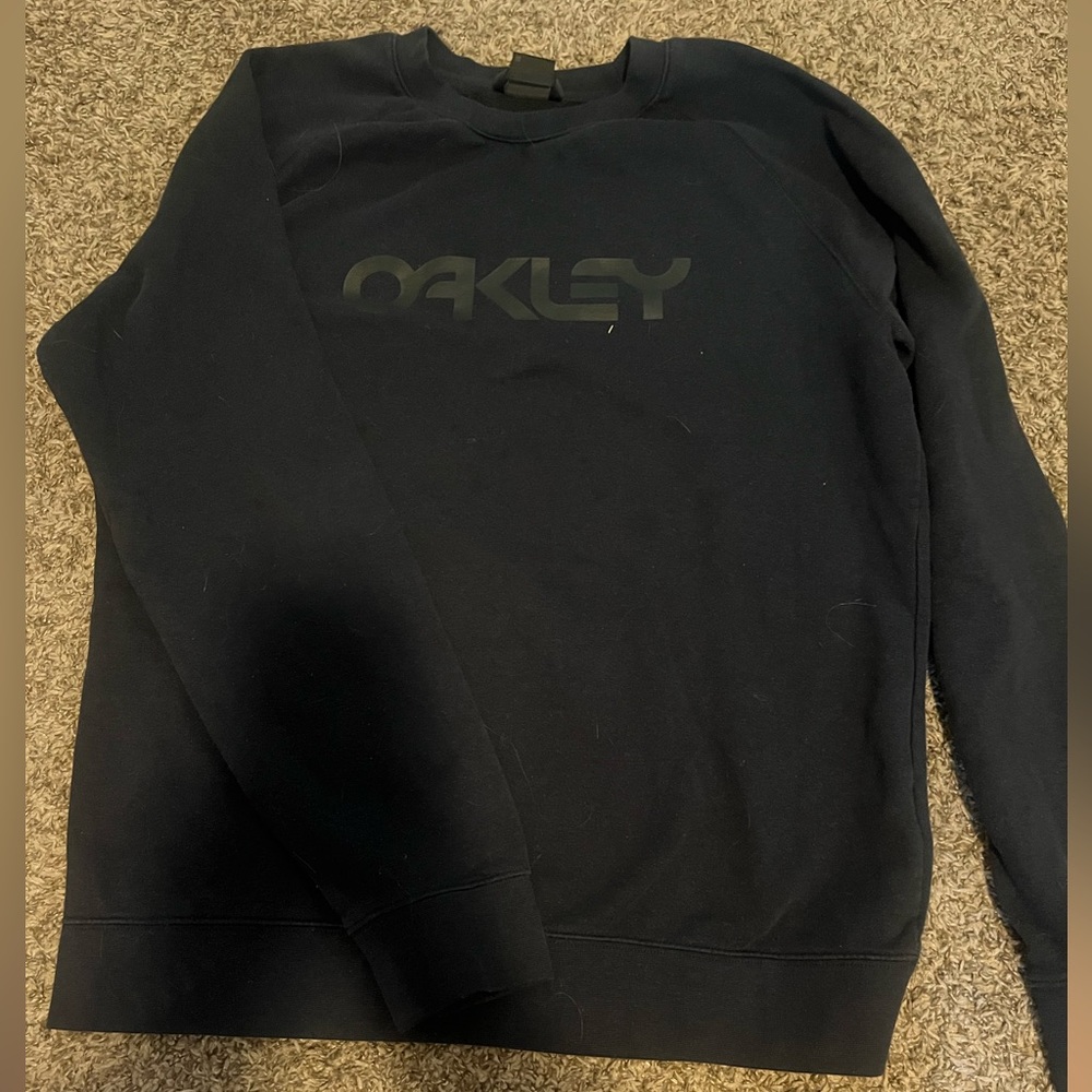 Oakley crewneck